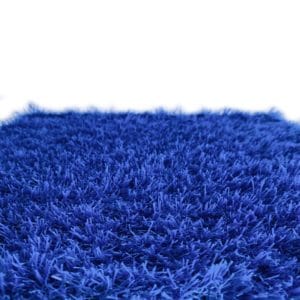 Blaues Kunstrasen