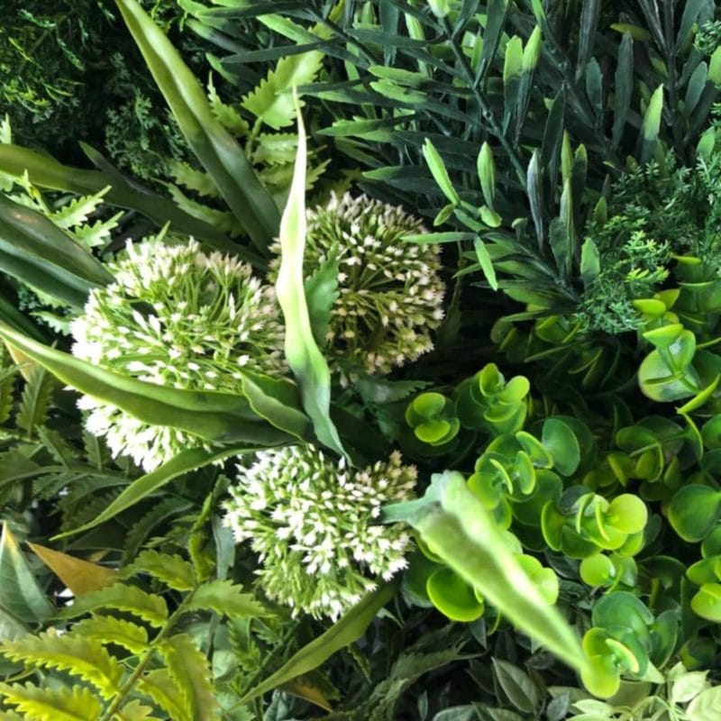 Jardín Vertical Artificial Floral en detalle